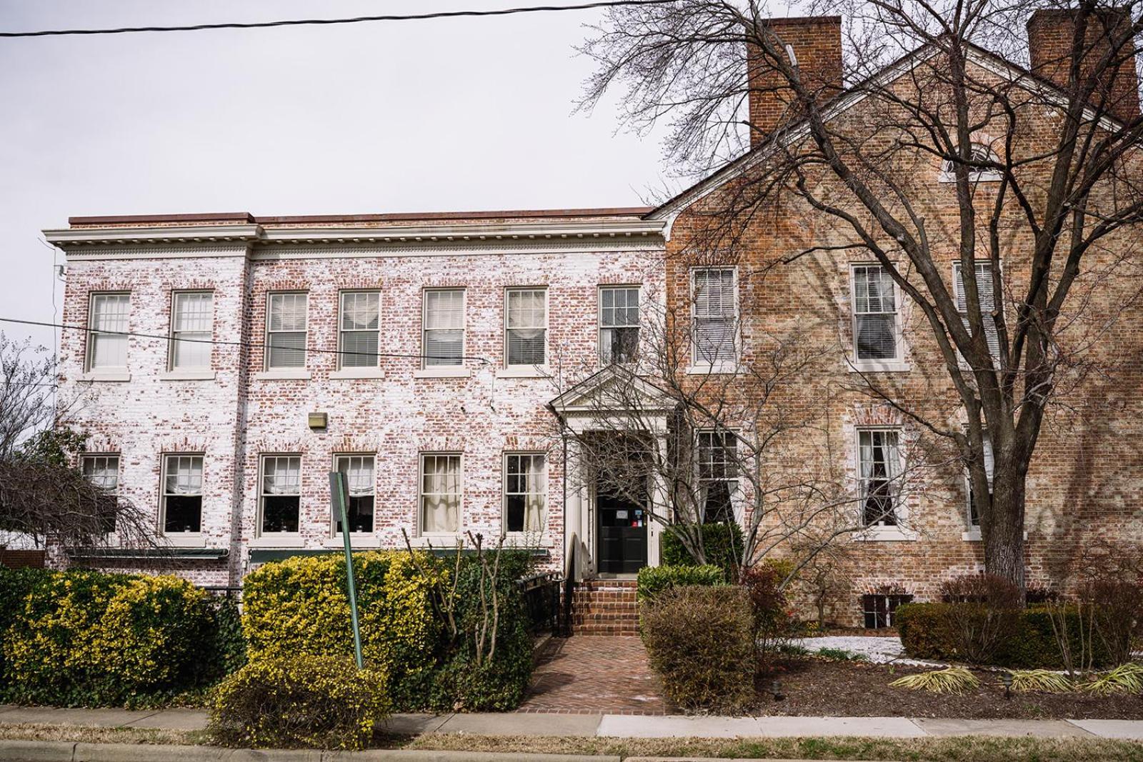 Ironclad Inn And Bourbon Room เฟรเดอริกส์เบิร์ก ภายนอก รูปภาพ