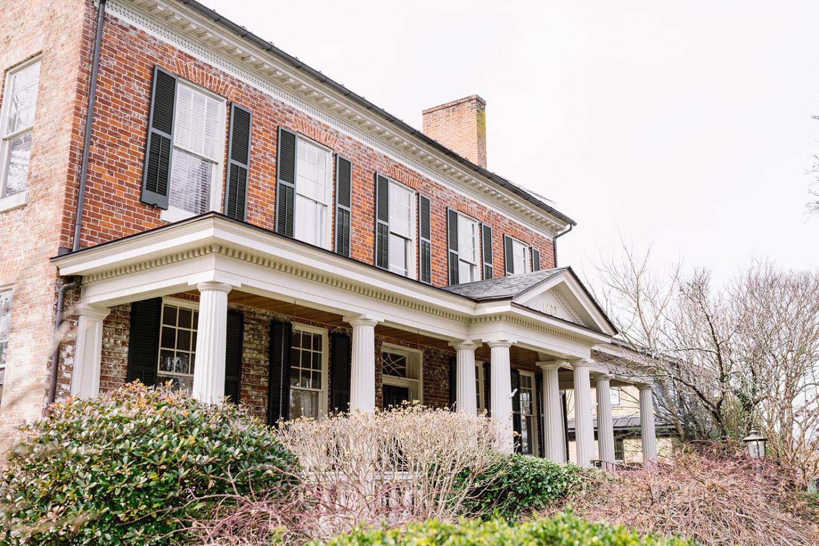 Ironclad Inn And Bourbon Room เฟรเดอริกส์เบิร์ก ภายนอก รูปภาพ